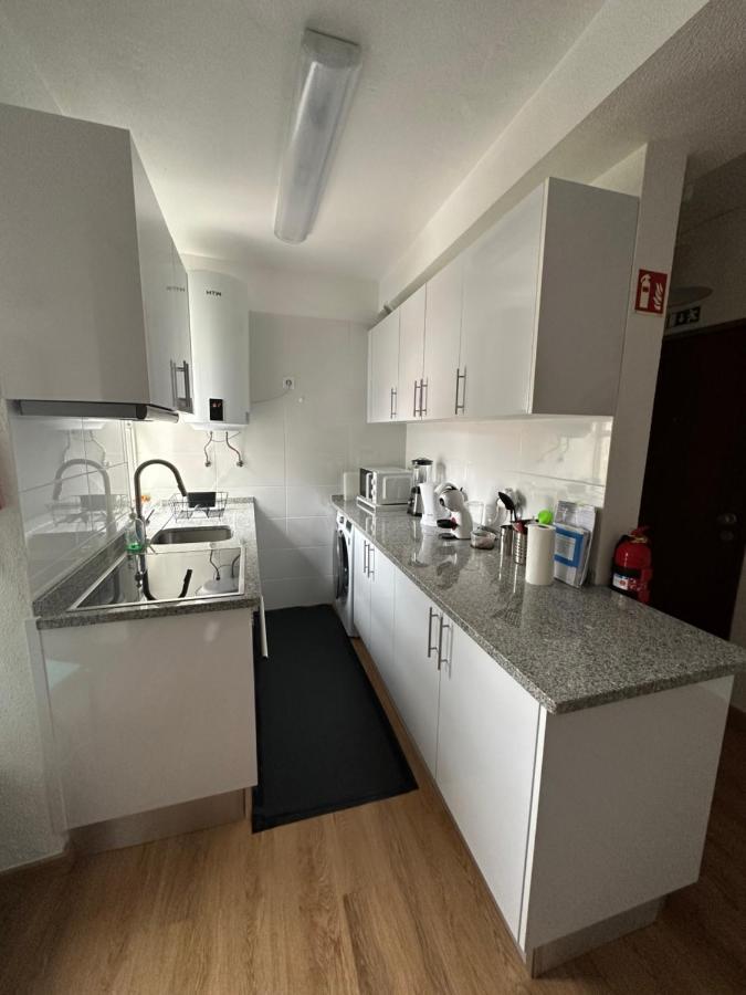 Sun Beach Apartment Machico  Bagian luar foto